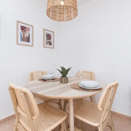 Lägenhet Home2book Duna Sunset Apartment, Pool & Terrace